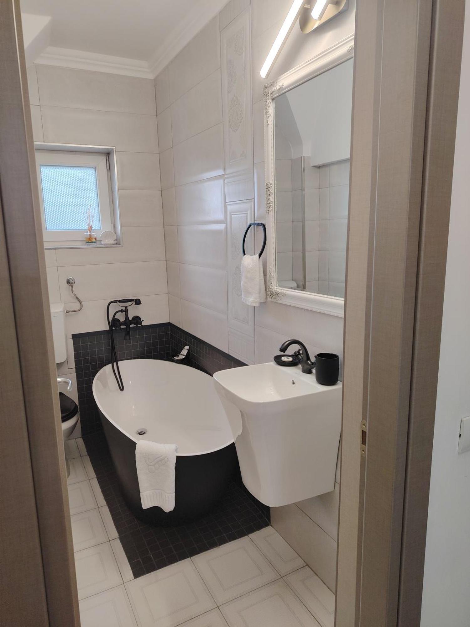 קונסטנצה Relax Downtown Suite מראה חיצוני תמונה
